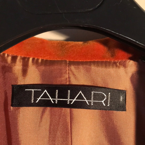 Tahari bright pumpkin velvet jacket. Size 6 - Picture 3 of 5